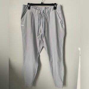 Women’s Under ArmourJoggers Size Large